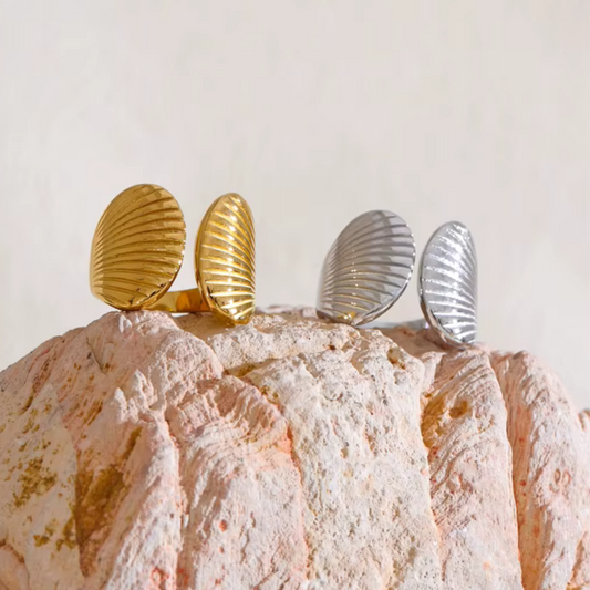 Textured Shell Stripe Open Ring