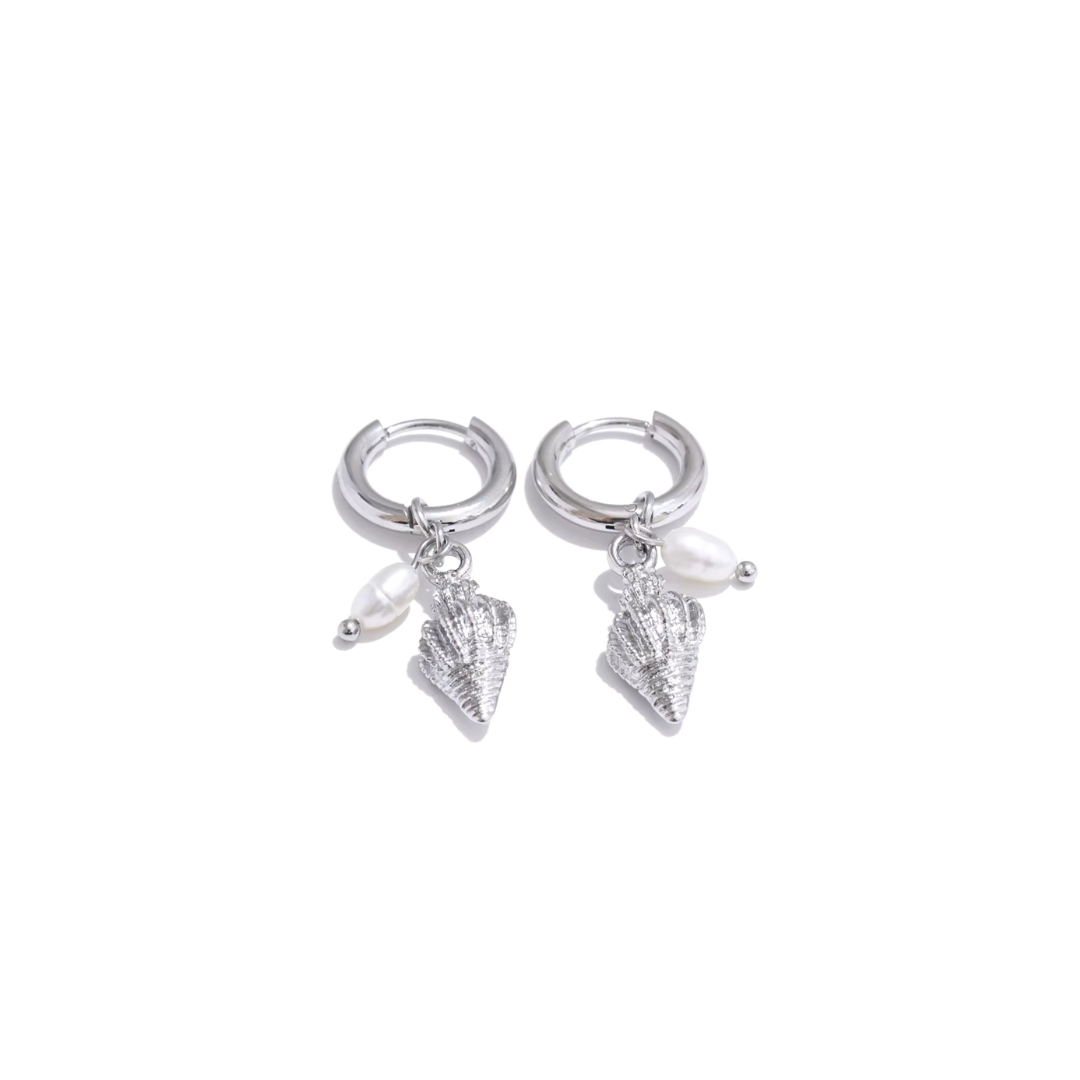 Summer Shell Hoop Earrings – Pearl & Ocean Charms